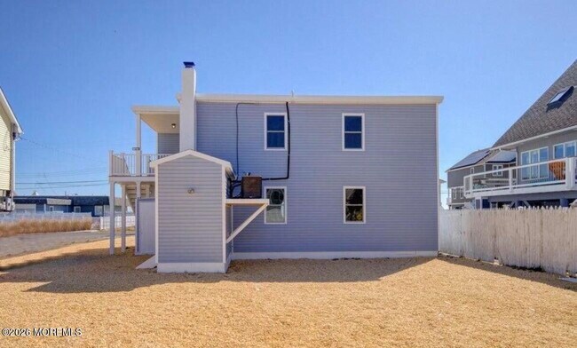 Building Photo - 40 Bay Shore Dr