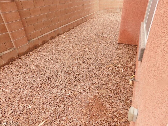 Building Photo - 7213 Bombay Reef Ct