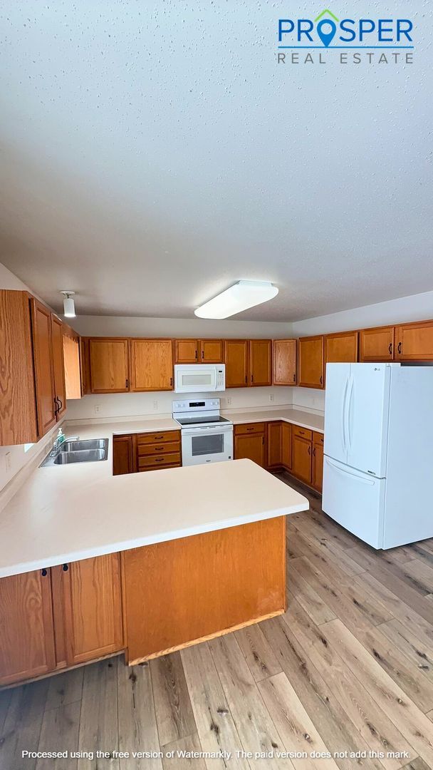 Building Photo - FO13511