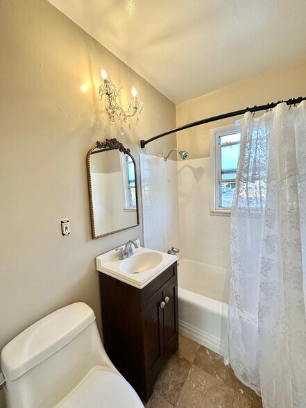 Building Photo - 1869 E Ocean Ave