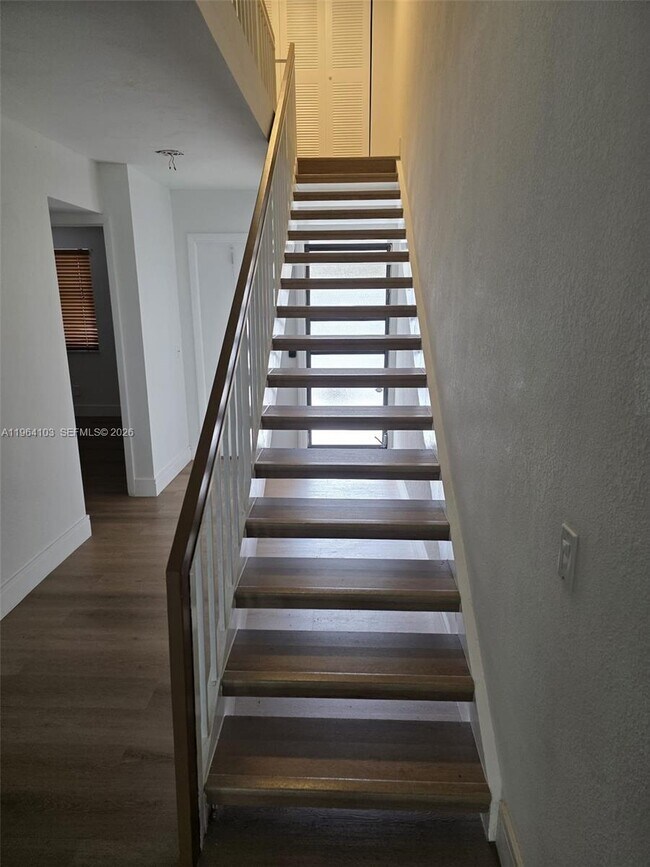 Building Photo - 10951 Cypress Rd