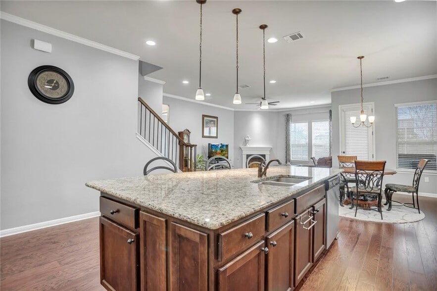 Building Photo - 1400 Little Elm Trl