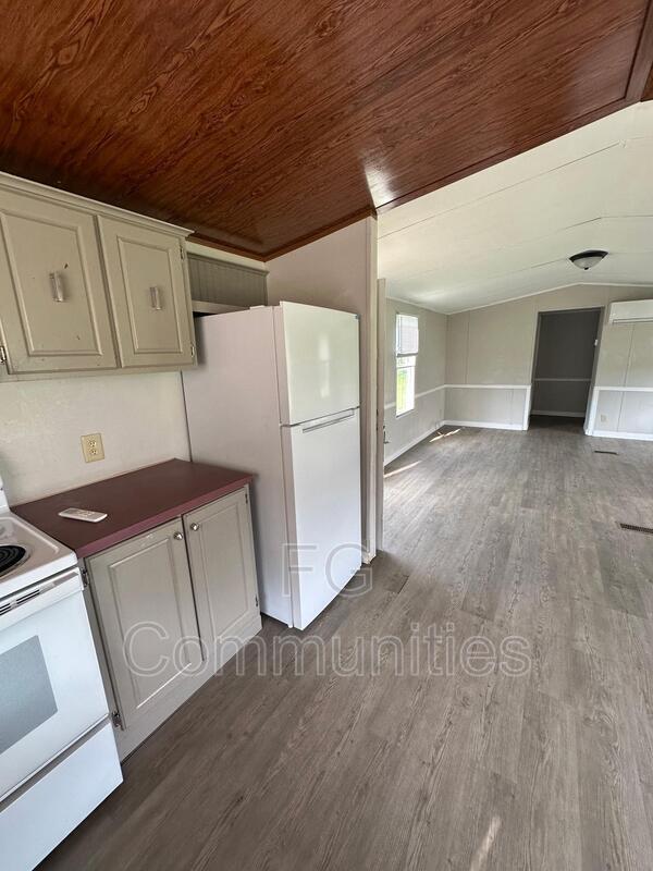 Building Photo - 2353 US-70
