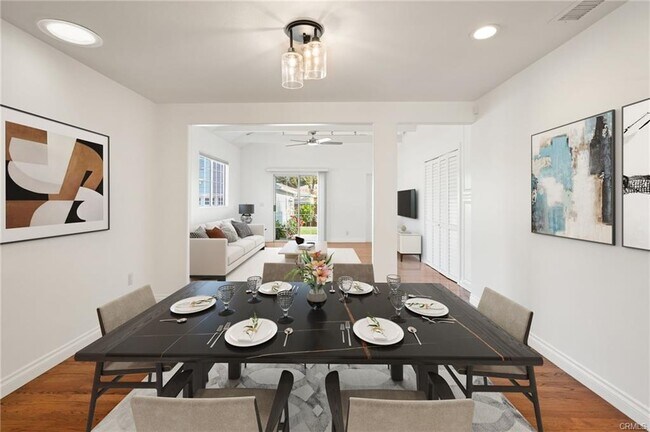 Building Photo - 22055 Del Valle St
