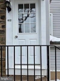 Building Photo - 414 West Ave