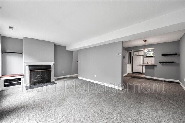 Building Photo - 78 Shepards Knoll Dr