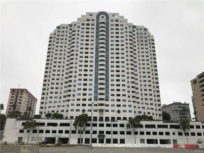 Building Photo - 525 E Seaside Way