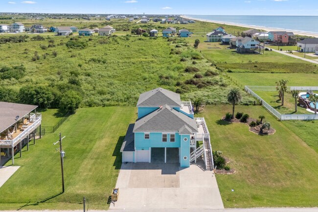 Building Photo - 814 Helen Blvd