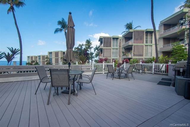 Building Photo - 75-6016 Alii Dr #222