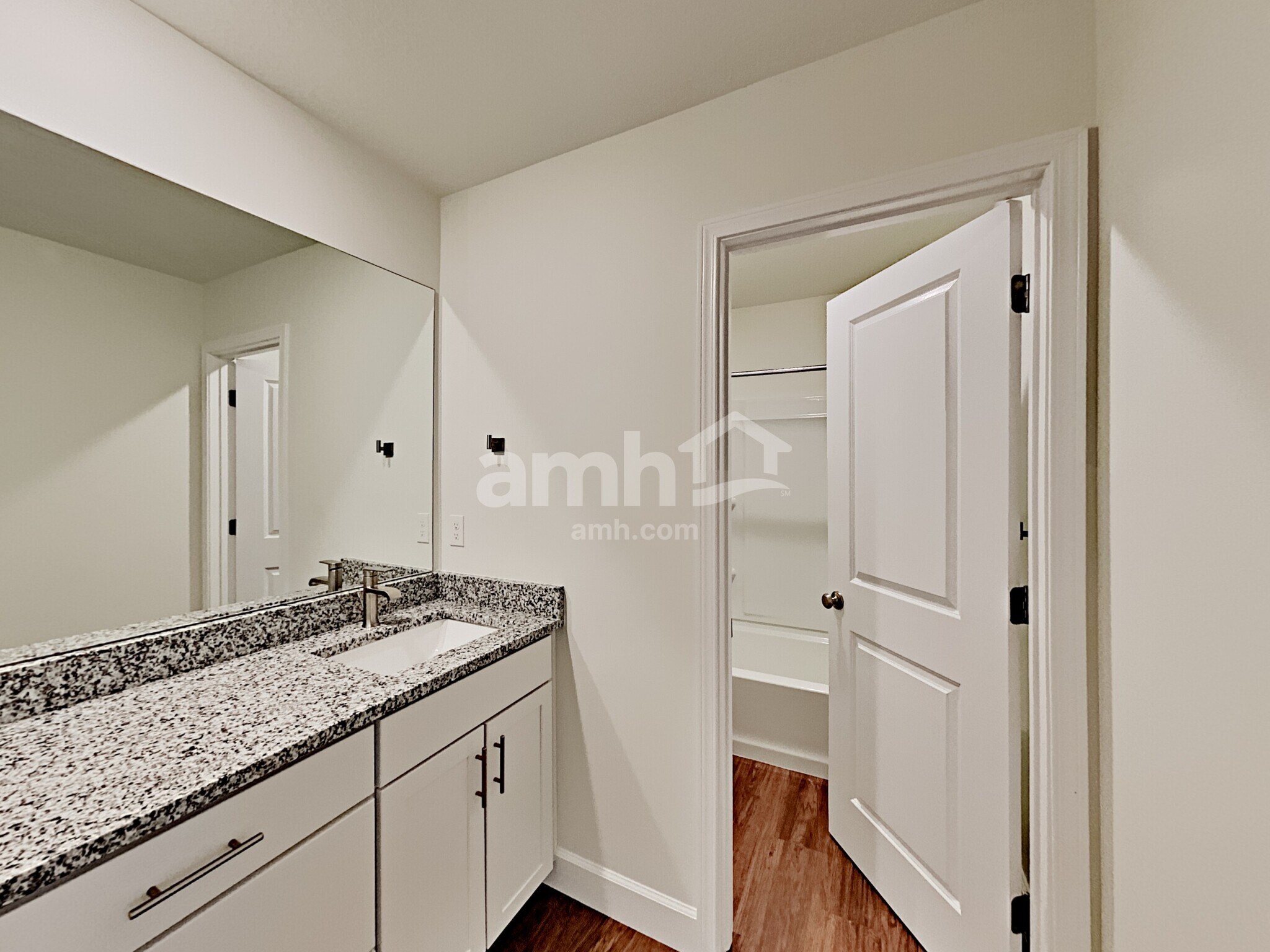 Building Photo - 11138 S Seagrass Dr