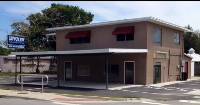 Building Photo - 817 Honore Ave