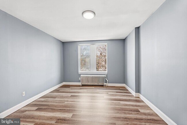 Building Photo - 3045 Weikel St