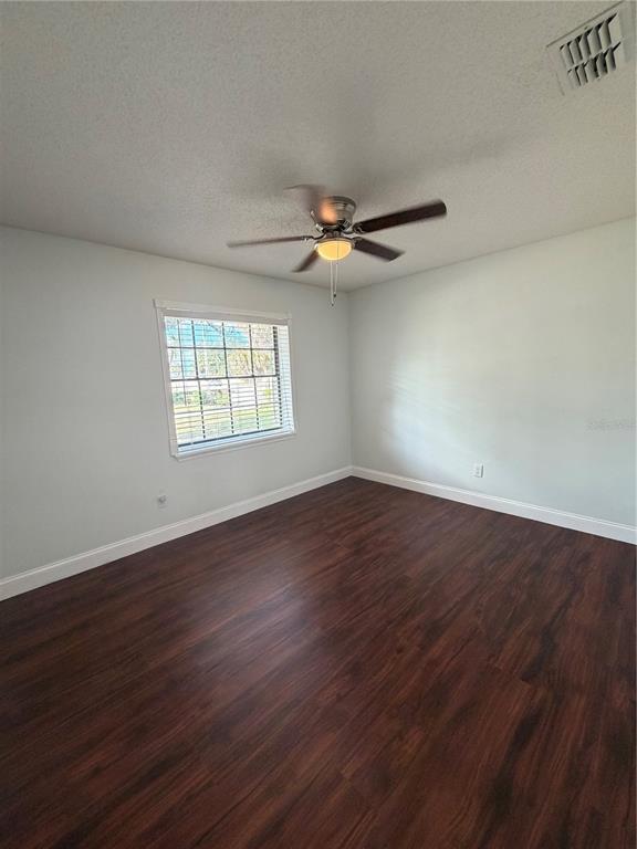 Building Photo - 6933 Rembrandt Dr