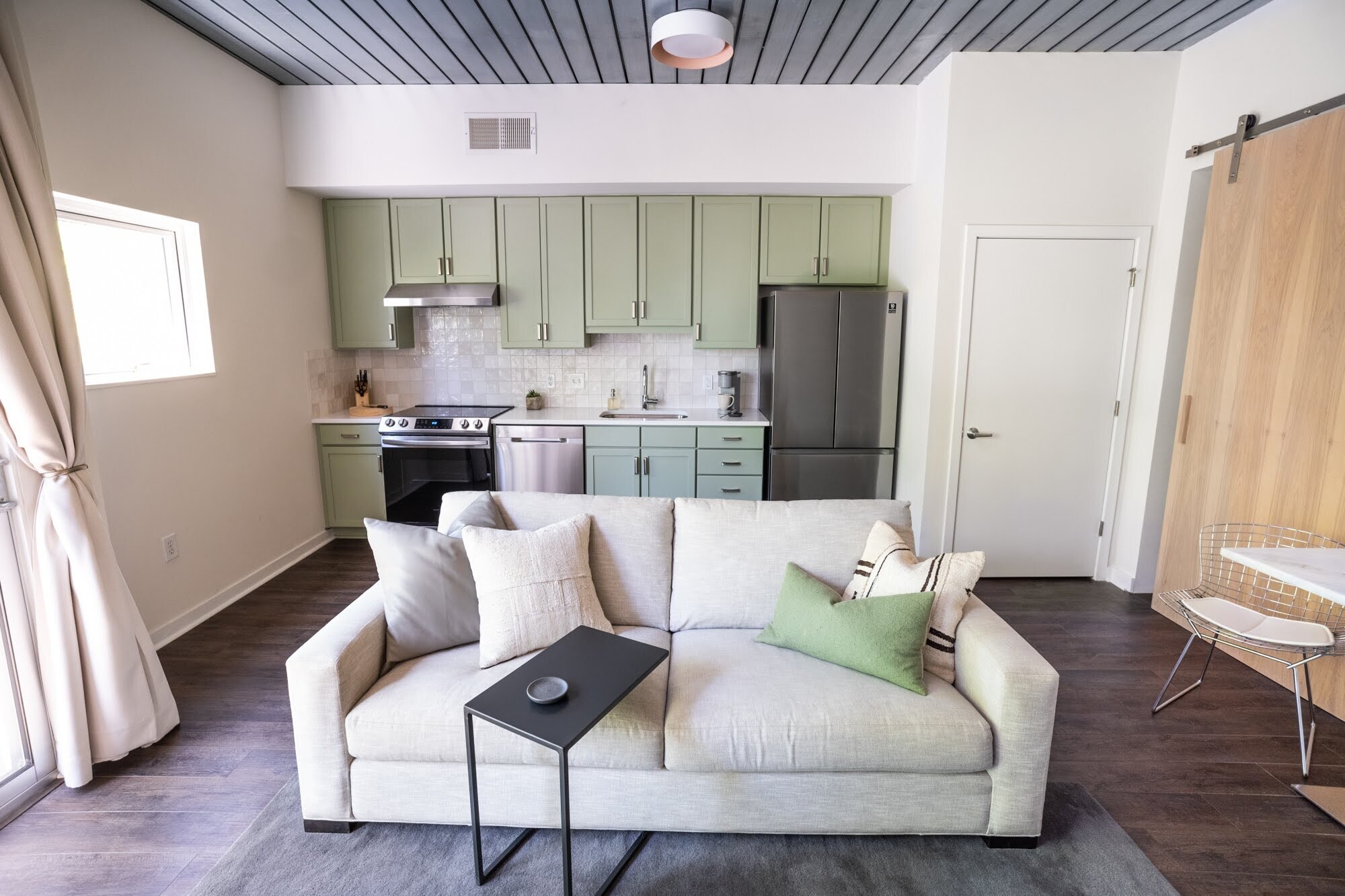 Building Photo - 620 Glen Iris Dr NE