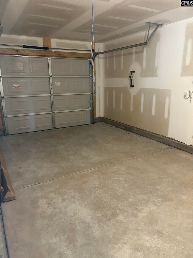 Building Photo - 5010 Erwin Ct