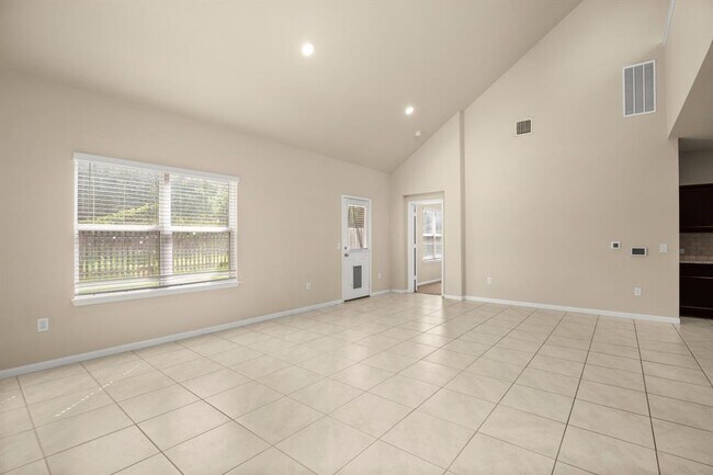 Building Photo - 7300 Branrust Dr