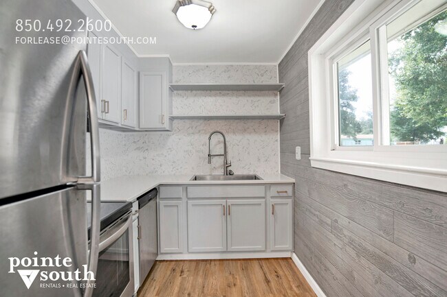 Building Photo - 51 Adkinson Dr