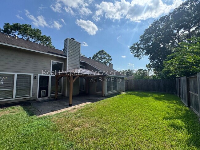 Building Photo - 15907 Spring Forest Dr