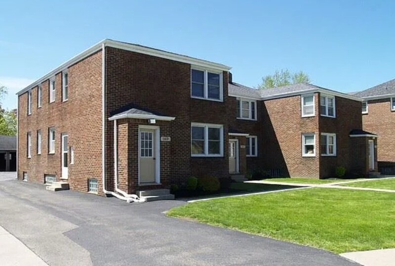 Building Photo - 369 Potters Rd