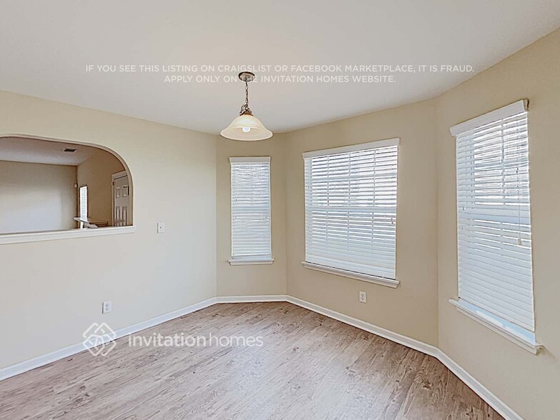 Building Photo - 775 Florigen Ln