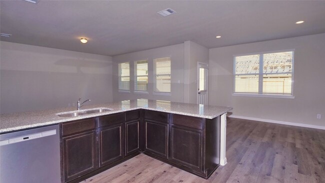 Building Photo - 2225 Angie Kaye Dr