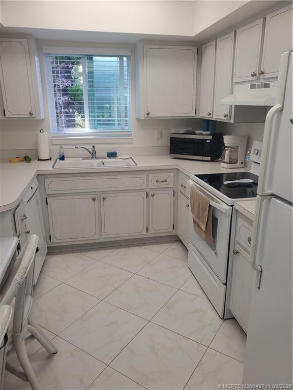 Primary Photo - 2950 SE Ocean Blvd