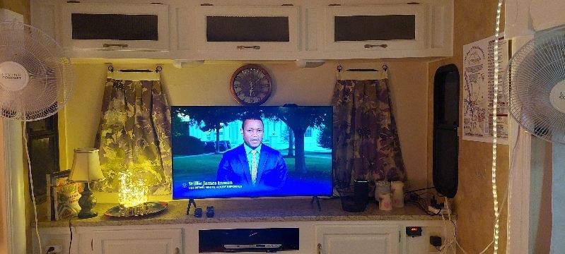 Building Photo - 9204 Old Castle Rd