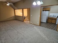 Building Photo - 6524/6528 NE 44th St