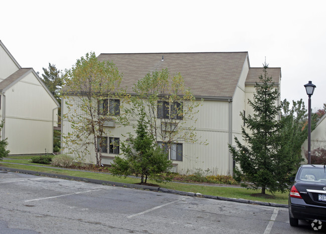 Building Photo - Old Yorktown Village