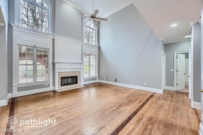 Building Photo - 5 br, 4 bath House - 1795 Millside Terrace...