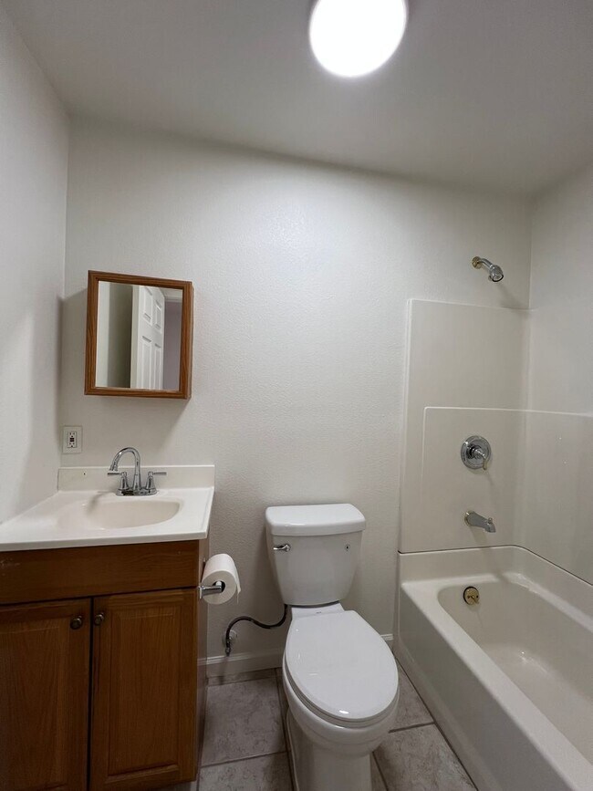 Building Photo - 2016 17 Street - Modern Midtown Gem | 2BR/...