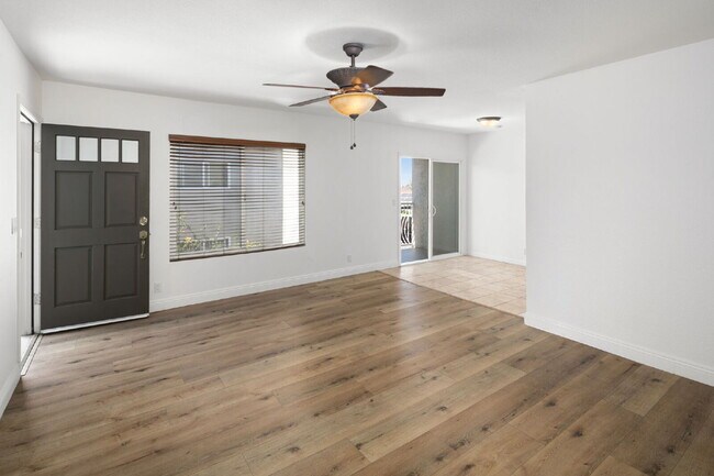 Building Photo - Immaculate, Serene, 2-Bed, 2-Bath Condo in highly sought after San Carlos area in San Diego CA