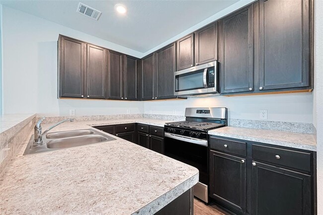 Building Photo - 22548 Cormorant Ct