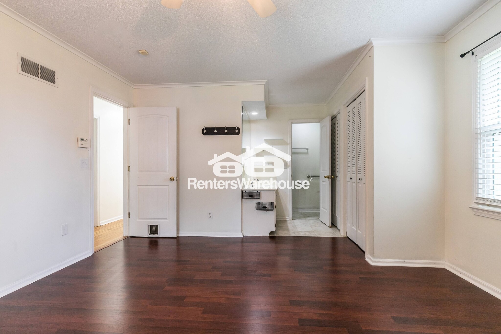 Building Photo - 2707 NE 67th Pl
