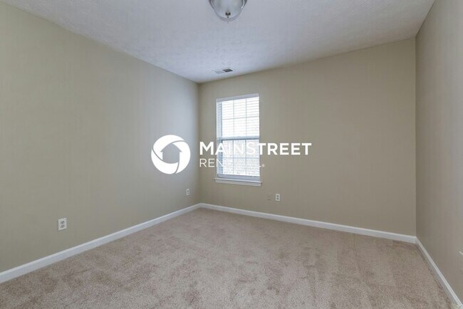 Building Photo - 4 Bedroom Pet-Friendly Home in Acworth, GA with Main Street Renewal