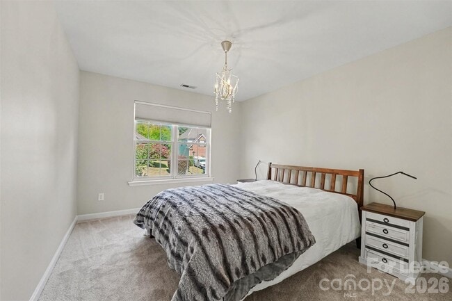 Building Photo - 11526 Sir Francis Drake Dr