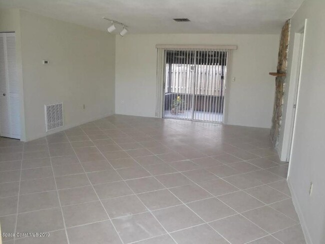 Building Photo - 431 Washington Ave