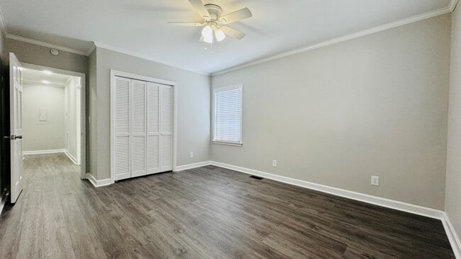 Building Photo - 815 W Palmetto St