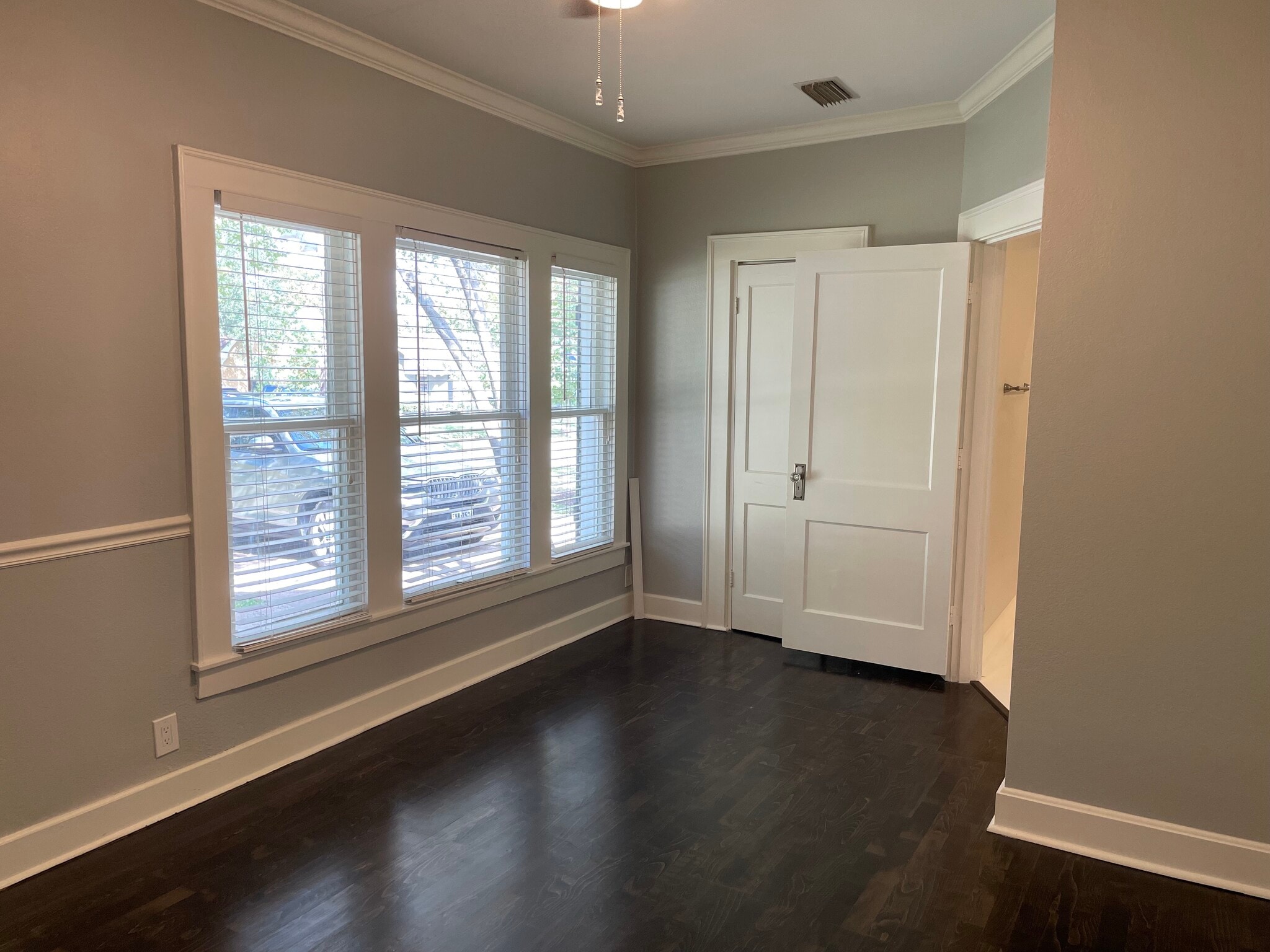 Building Photo - 834 Thomasson Dr