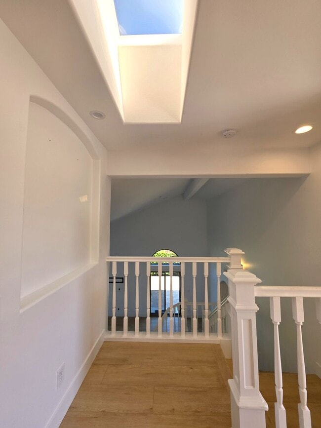 Building Photo - Gorgeous Entertainers Dream Home