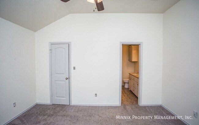 Building Photo - 1118 Preston Trails
