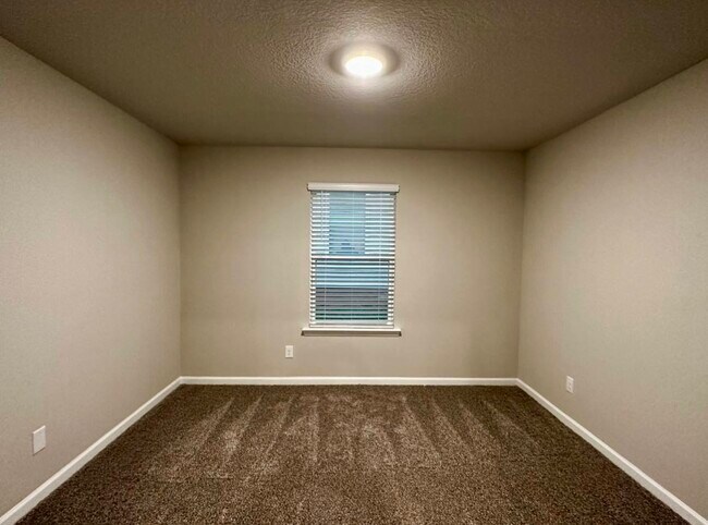 Building Photo - 23964 Unbridled Lp