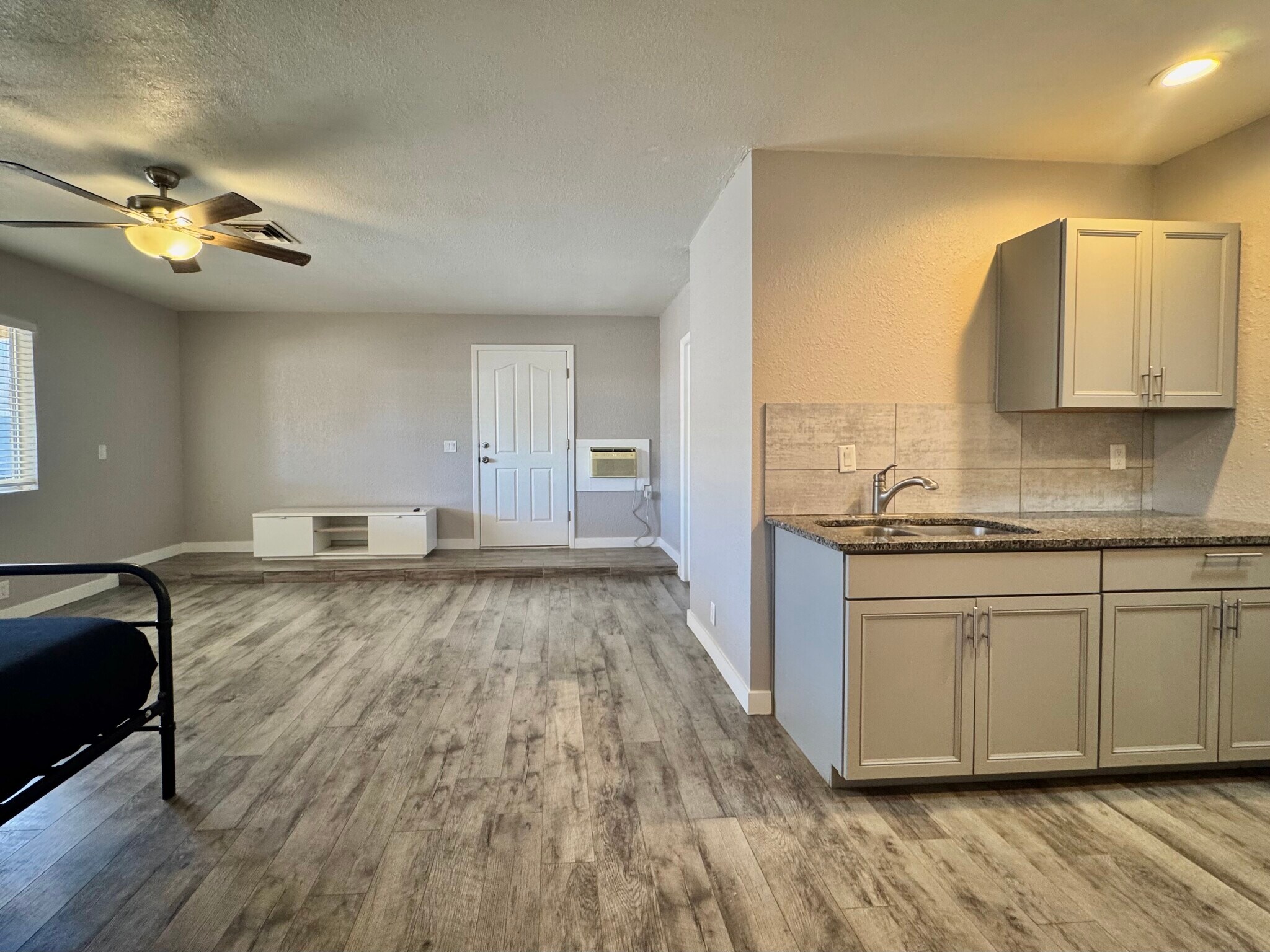 Building Photo - 3767 Kicking Horse Dr