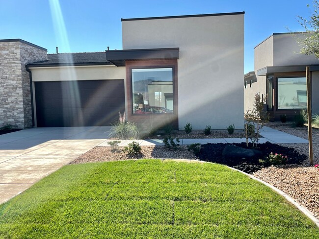 Building Photo - Patio Home in Woodland Estates - Pet Friendly
