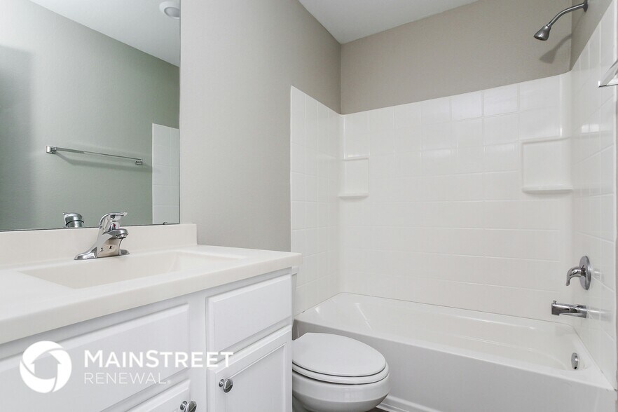 Building Photo - 25213 Dickens Dr