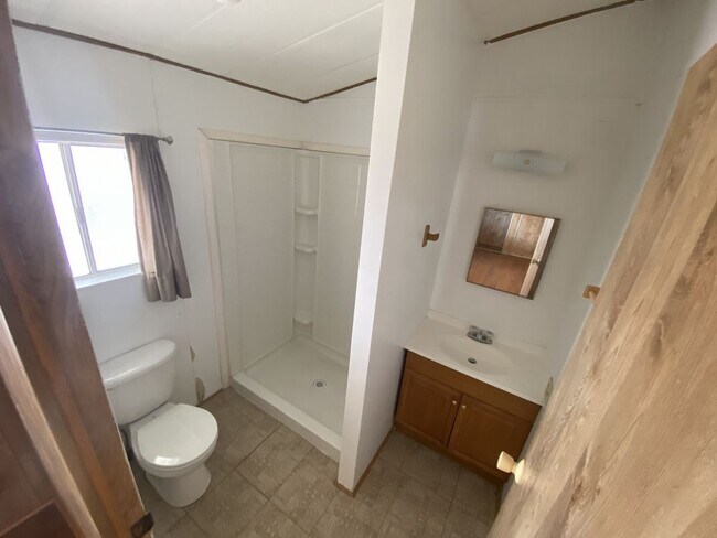 Building Photo - bhcrent.com