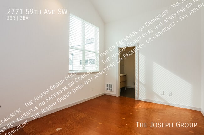 Building Photo - 2771 59th Ave SW