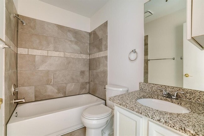 Building Photo - 13030 Staton Dr