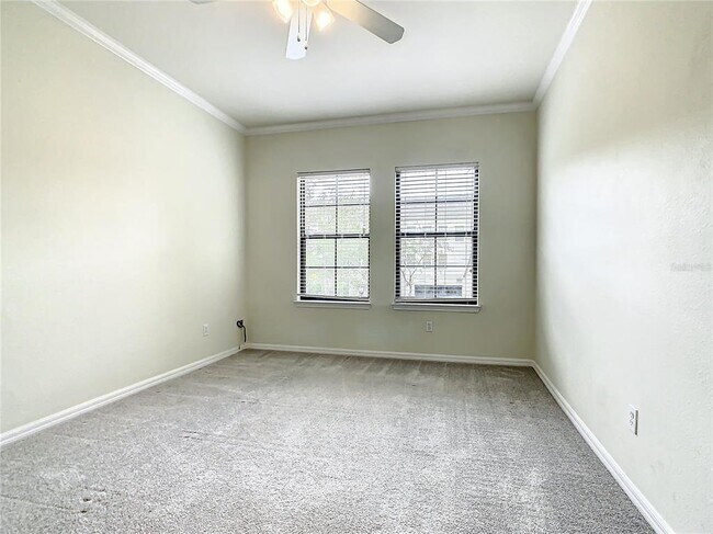 Building Photo - 1001 Via Santae Ln