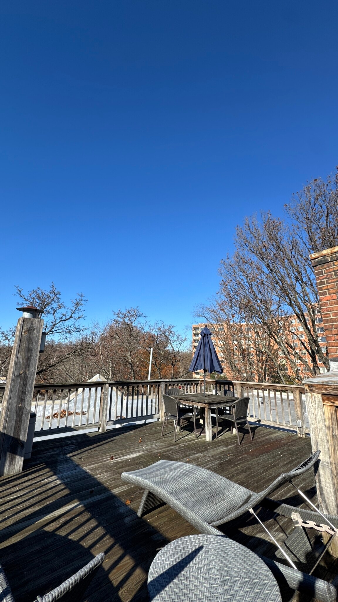 deck space - 2655 41st St NW